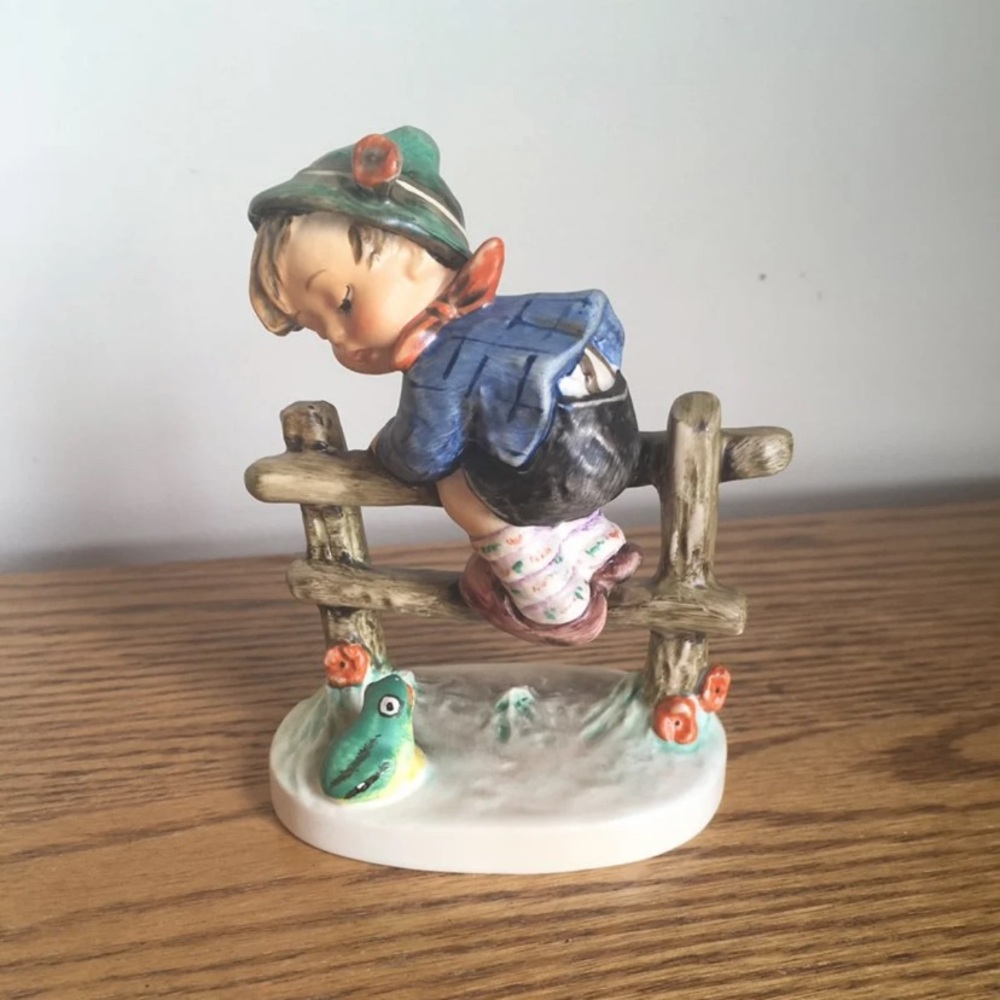 Retreat to Safety Hummel